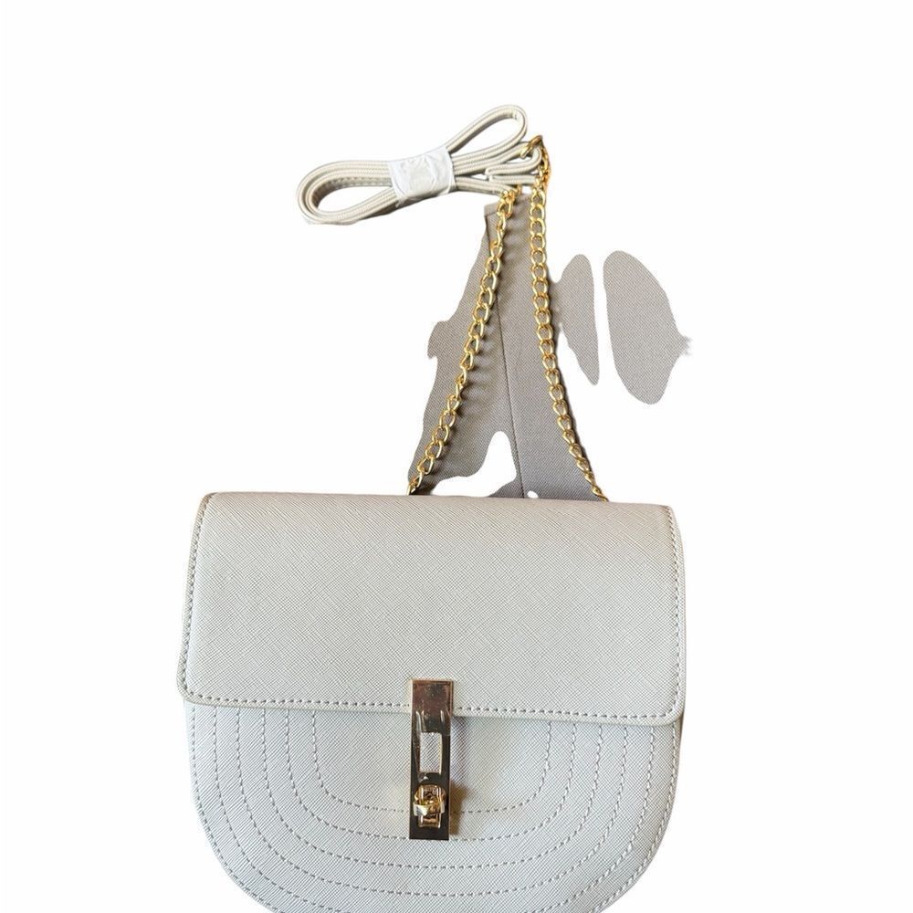 White Chain Strap Crossbody Bag with Gold Hardware
